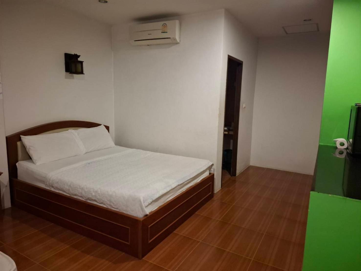 Bank Guesthouse هاد رين المظهر الخارجي الصورة